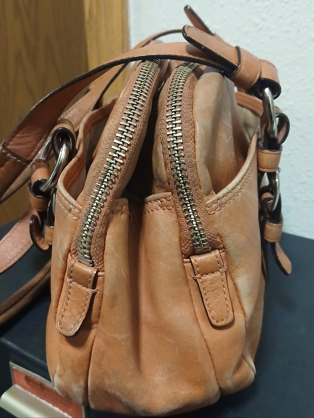 Authentic COACH Madison Sabrina Leather Satchel Handbag Tan J0893-12095 - Picture 4 of 7